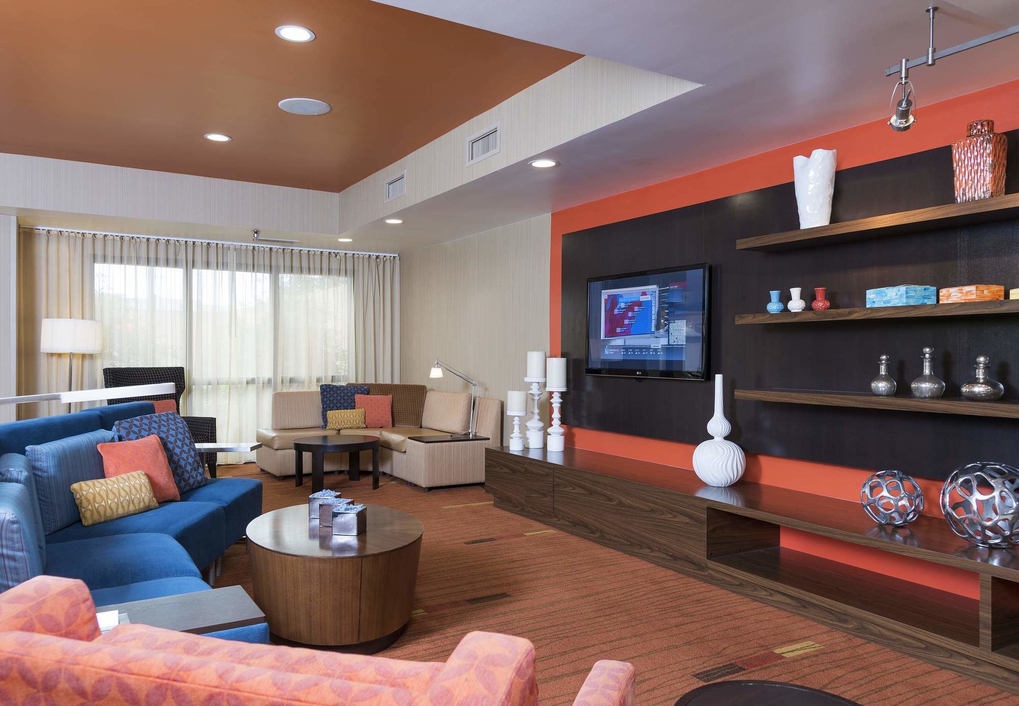 Фото Courtyard Bowling Green Convention Center