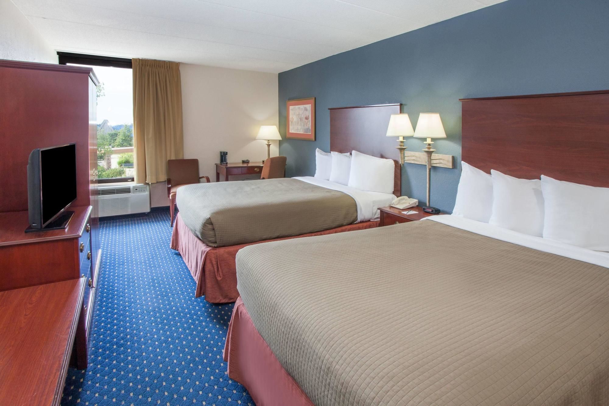 Фото Comfort Inn Chicago Schaumburg - O'Hare Airport