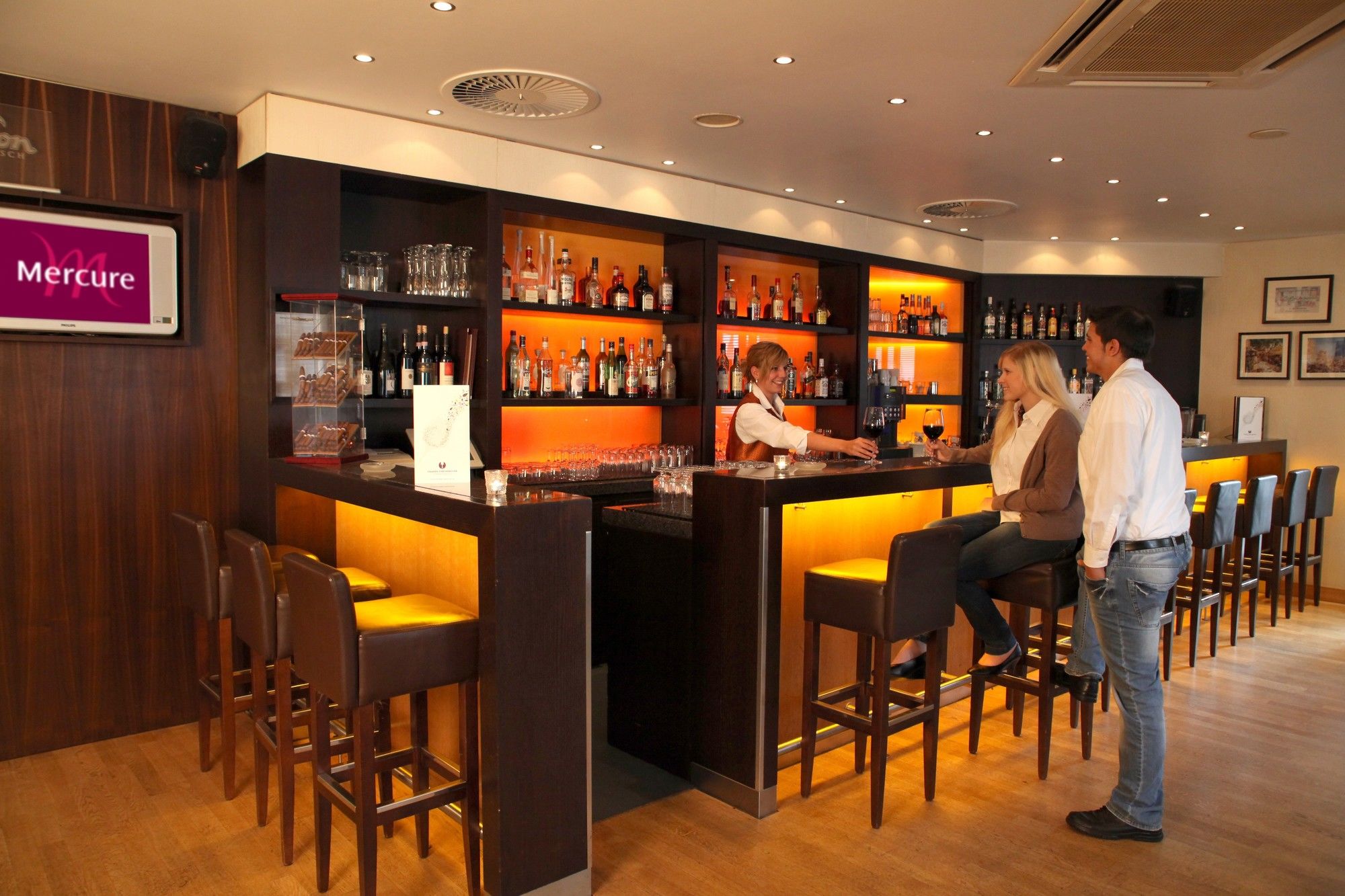 Фото Mercure Hotel Koeln City Friesenstrasse