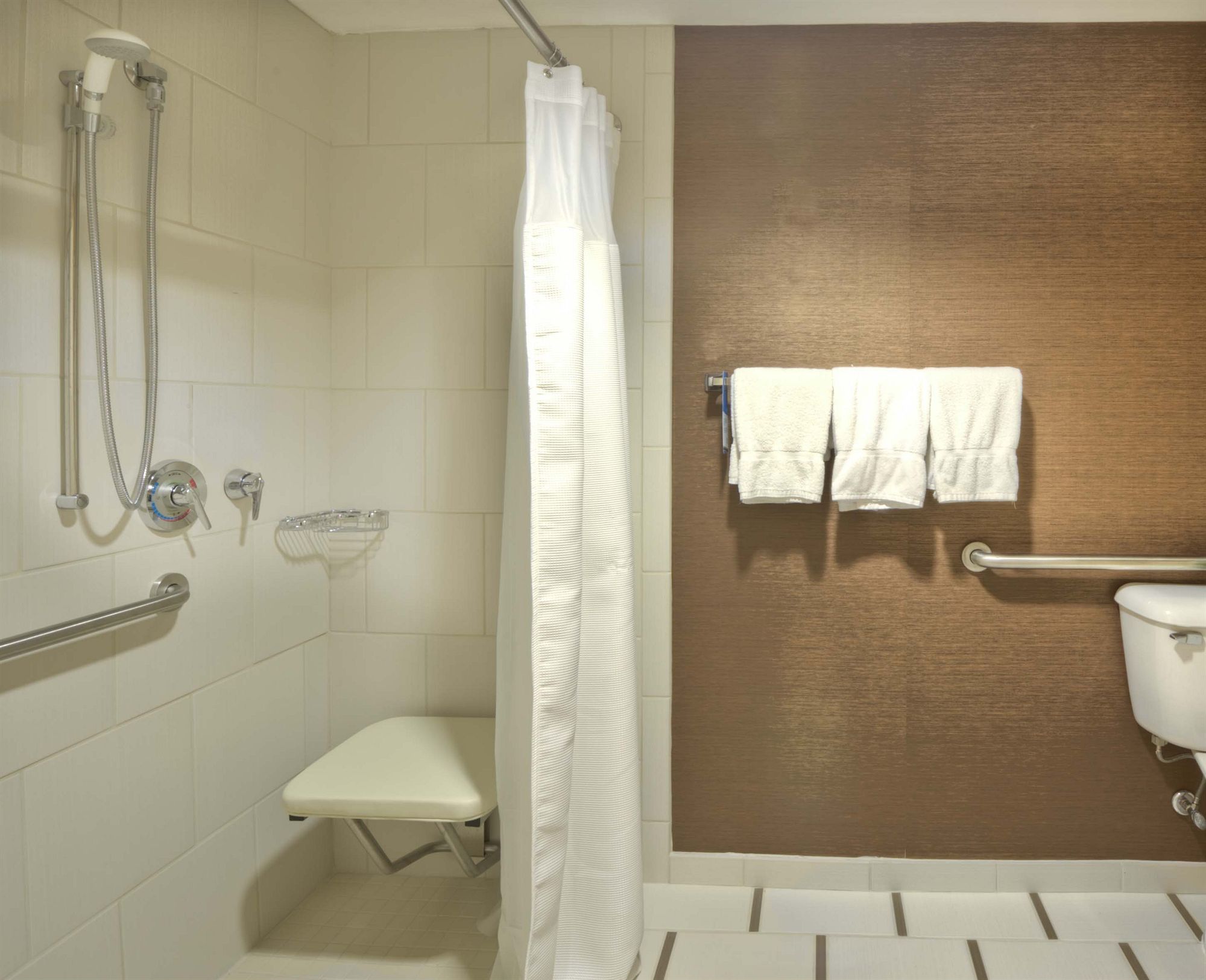 Фото Fairfield Inn by Marriott Raleigh Crabtree