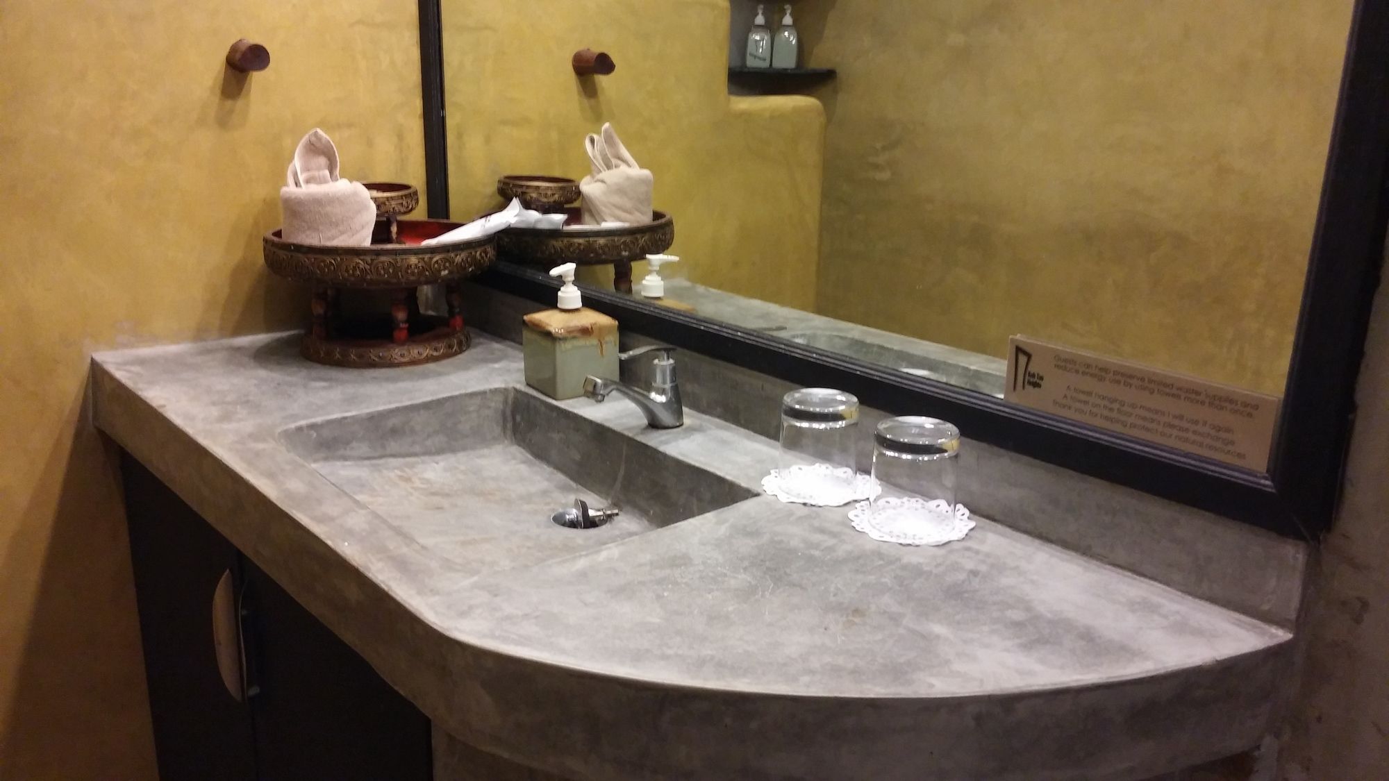 Фото Koh Tao Heights Apartments