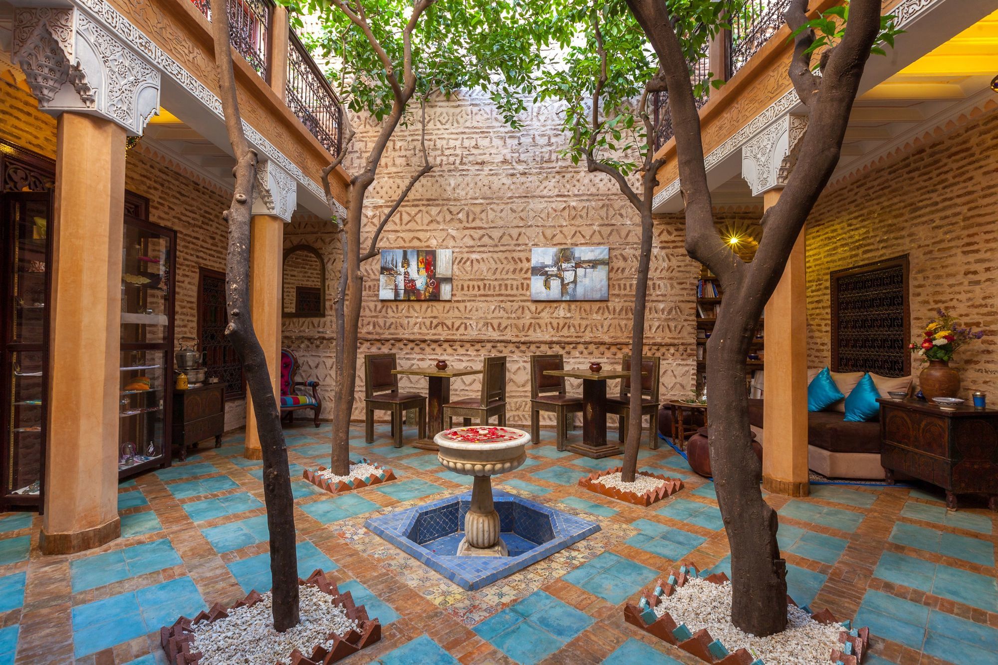 Фото Riad Louaya