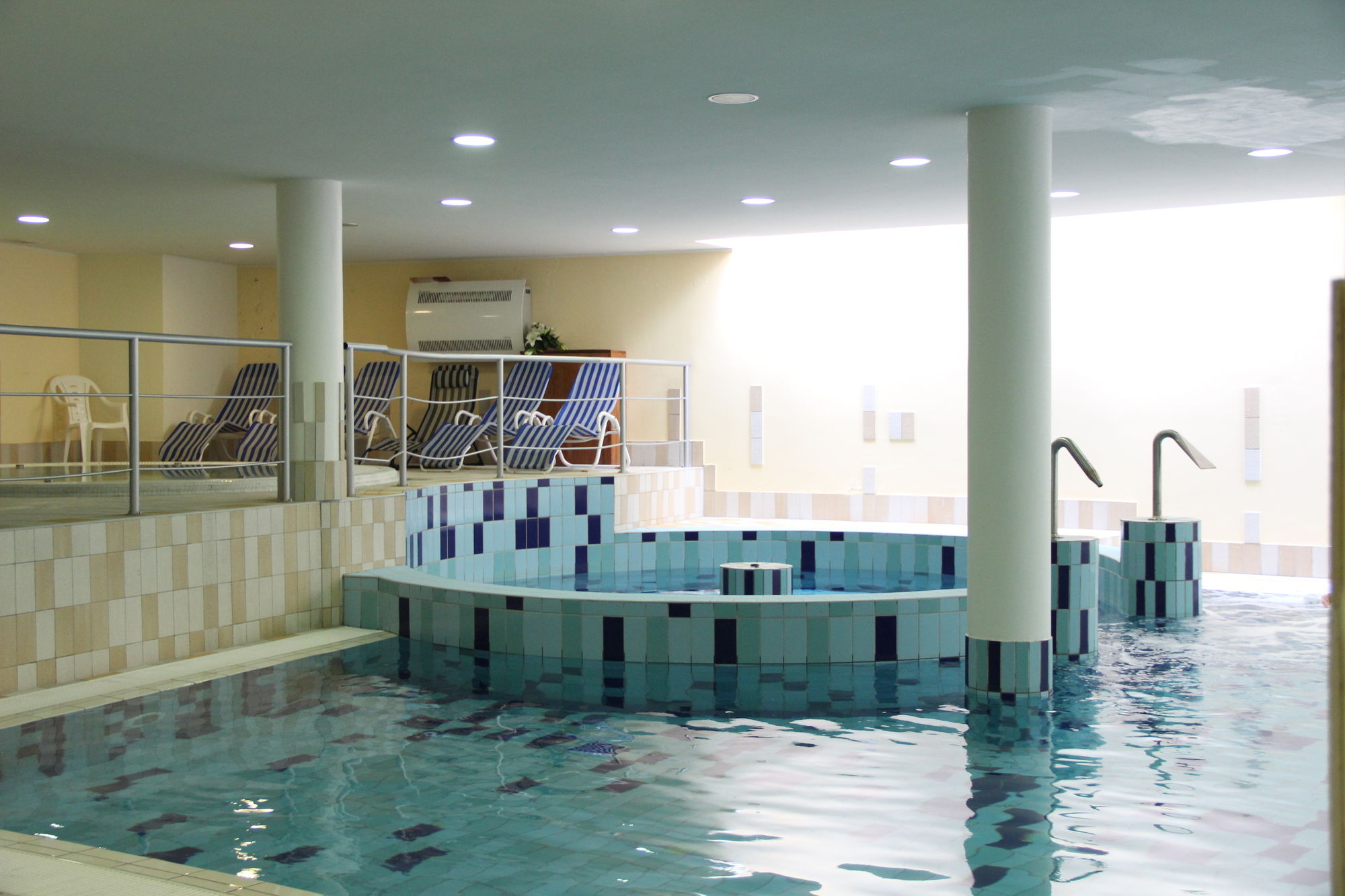 Фото Ce Plaza Hotel