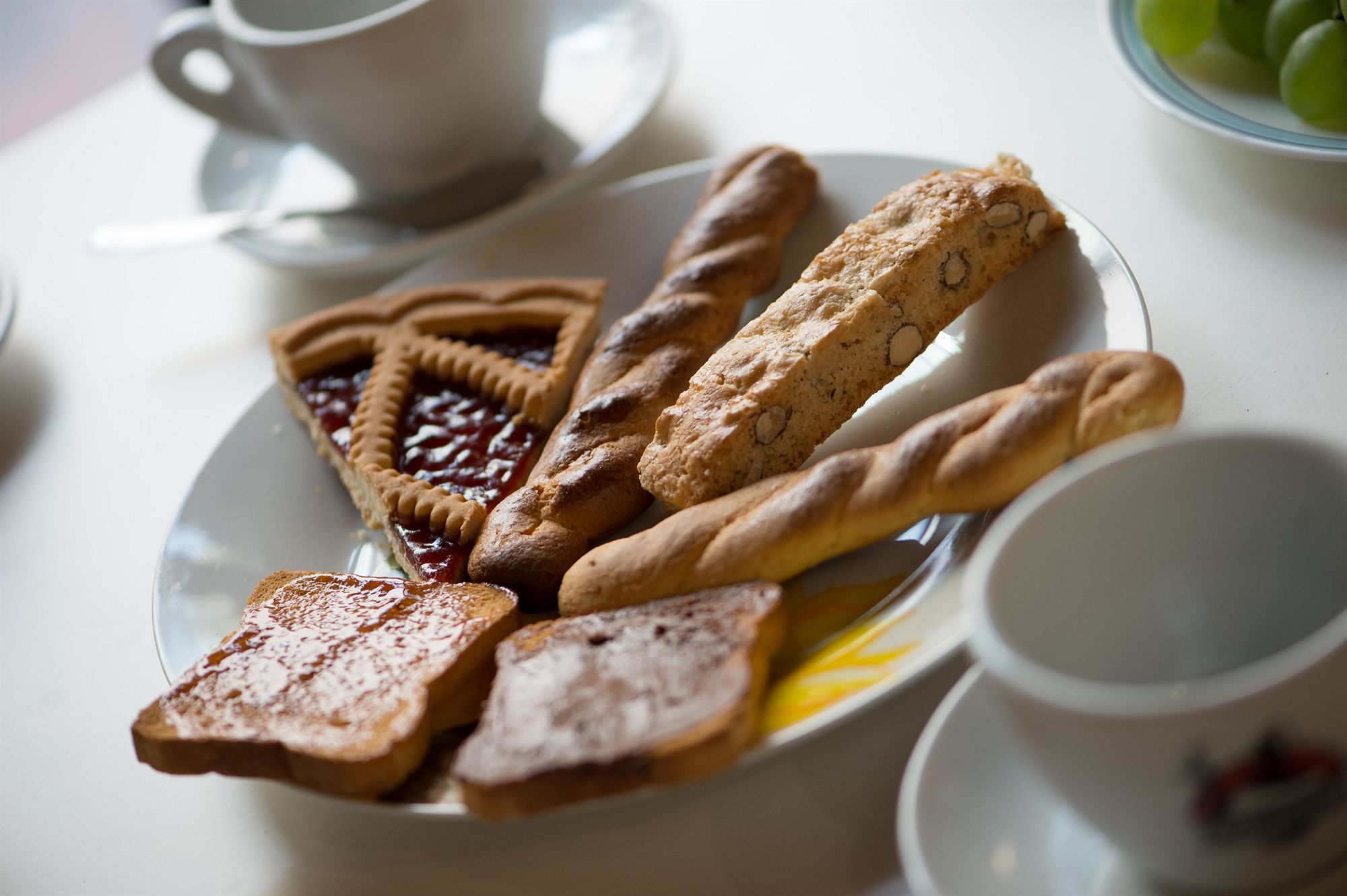 Фото Hotel Aliai