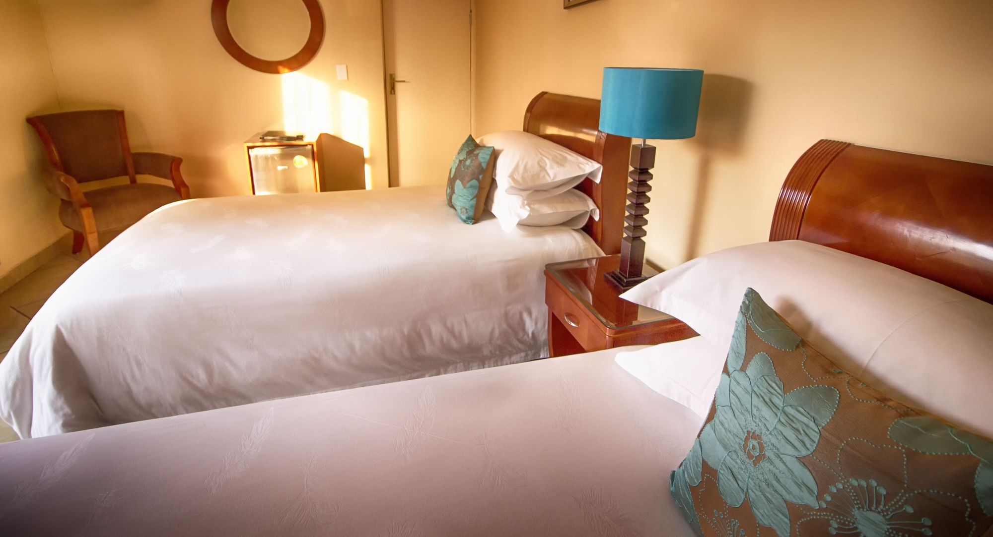 Фото Lakeview Boutique Hotel & Conference Center