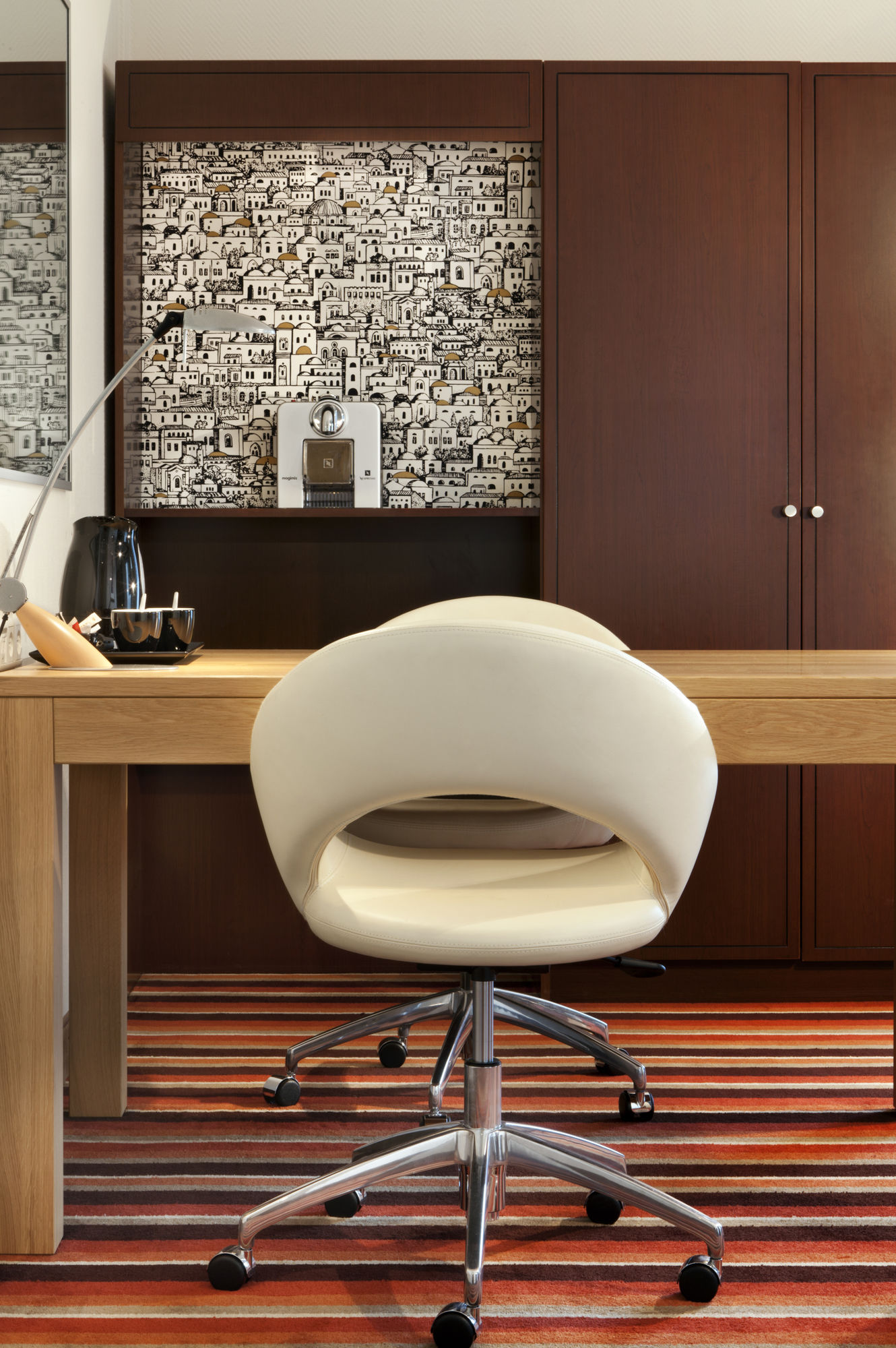 Фото Отель Plaza Premium Grand Winston