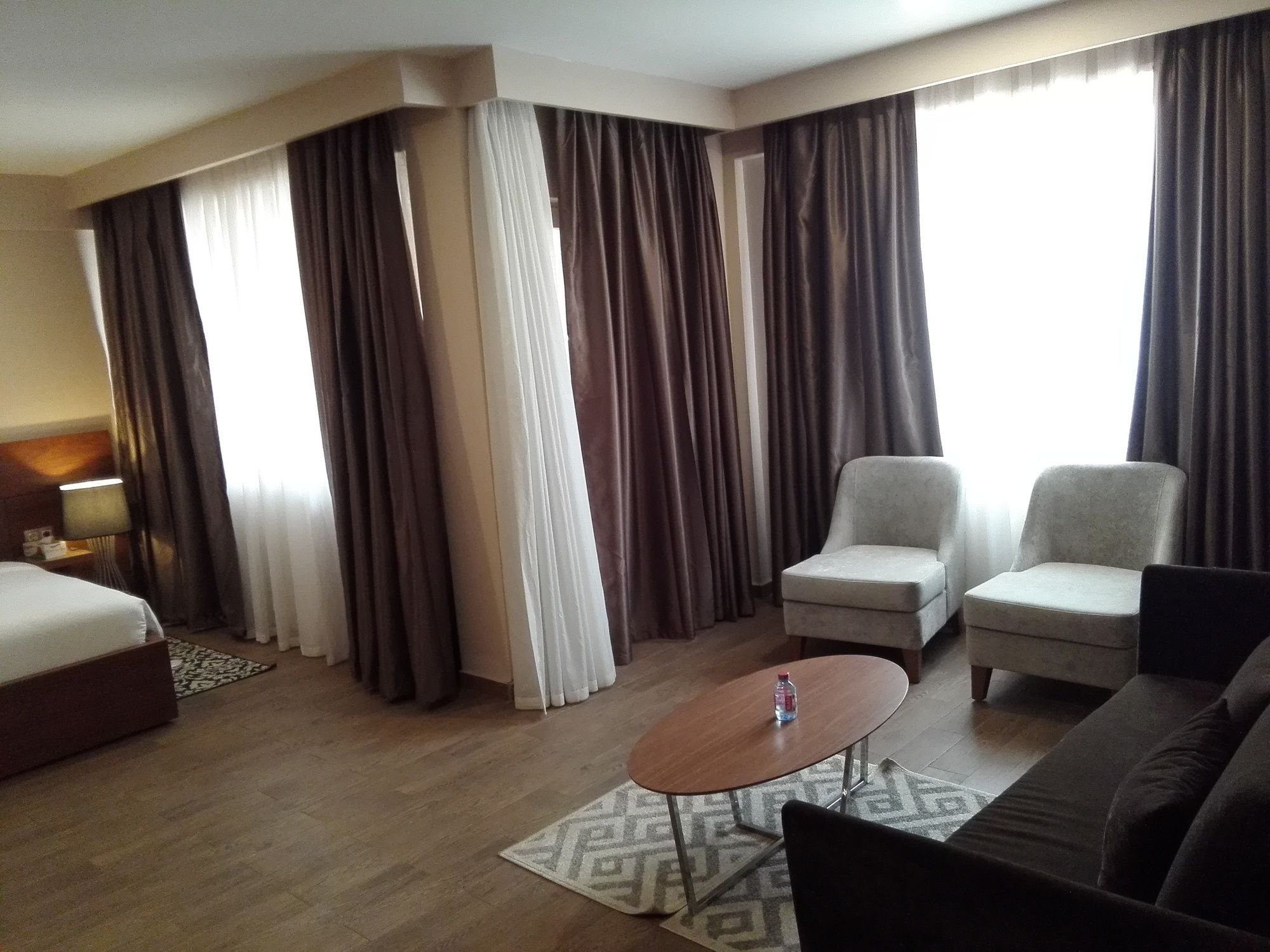 Фото Ah Hotel & Conference