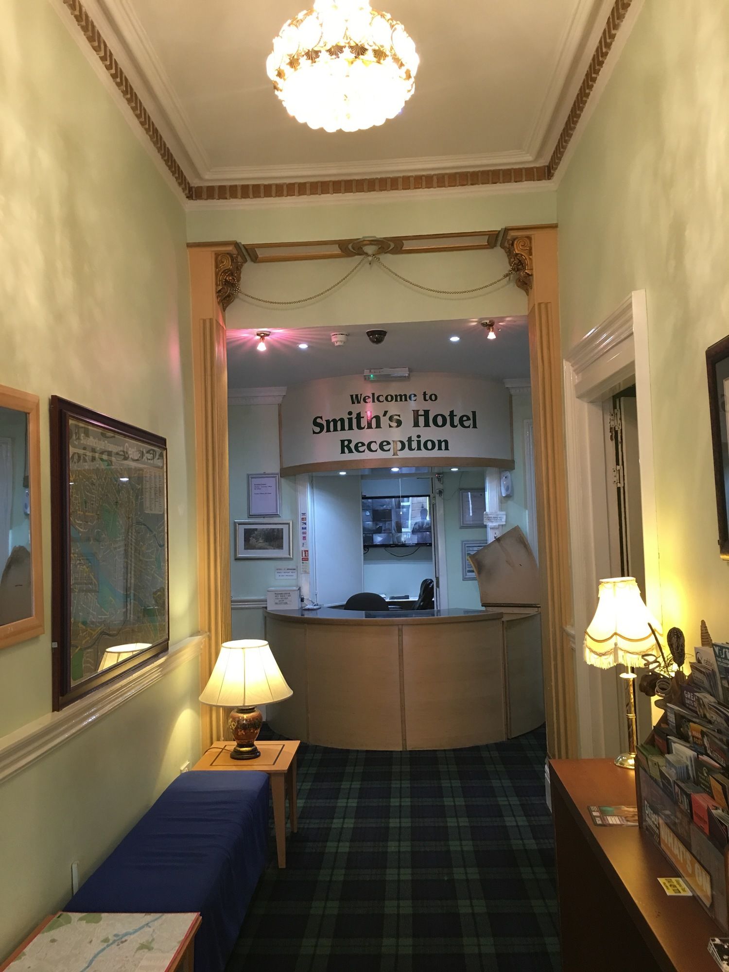 Фото Smiths Hotel