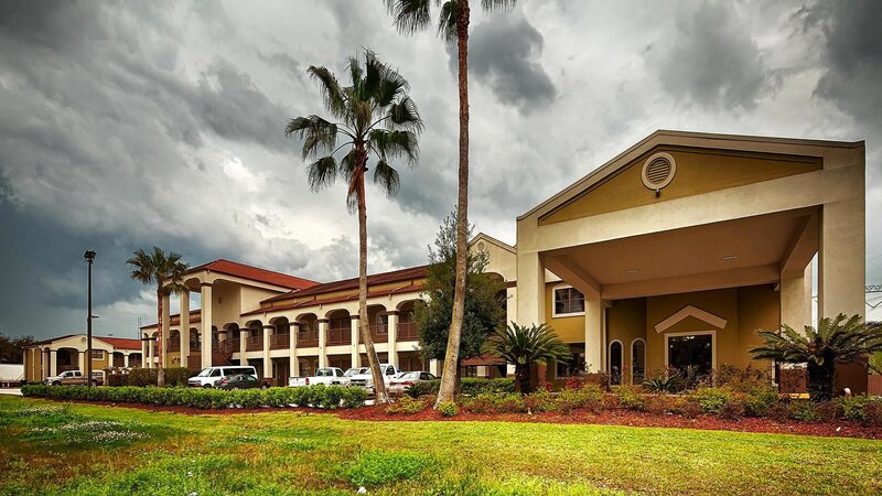 Гостиница Best Western La Place Inn