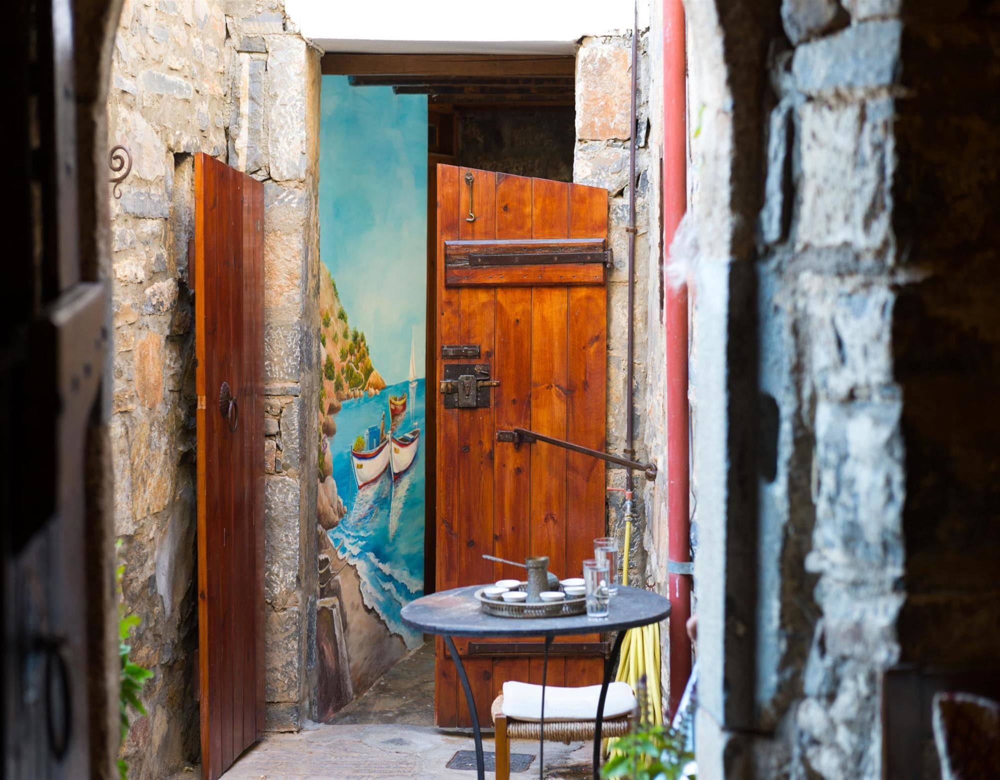 Фото Гостевой Дом Traditional Homes