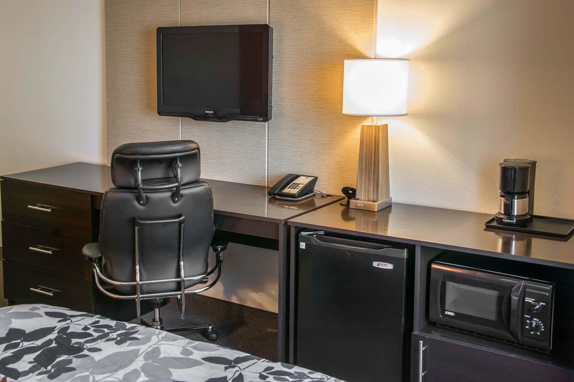 Фото Sleep Inn & Suites Medical Center