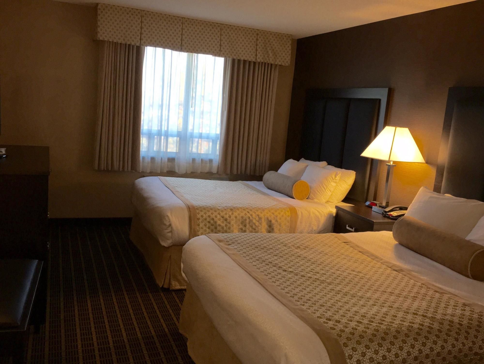 Фото Best Western Plus Burlington Inn & Suites