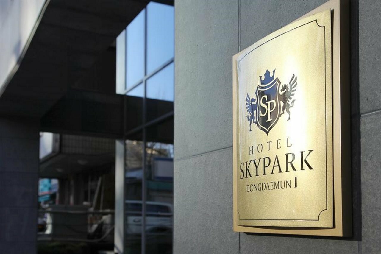 Фото Hotel Skypark Dongdaemun 1