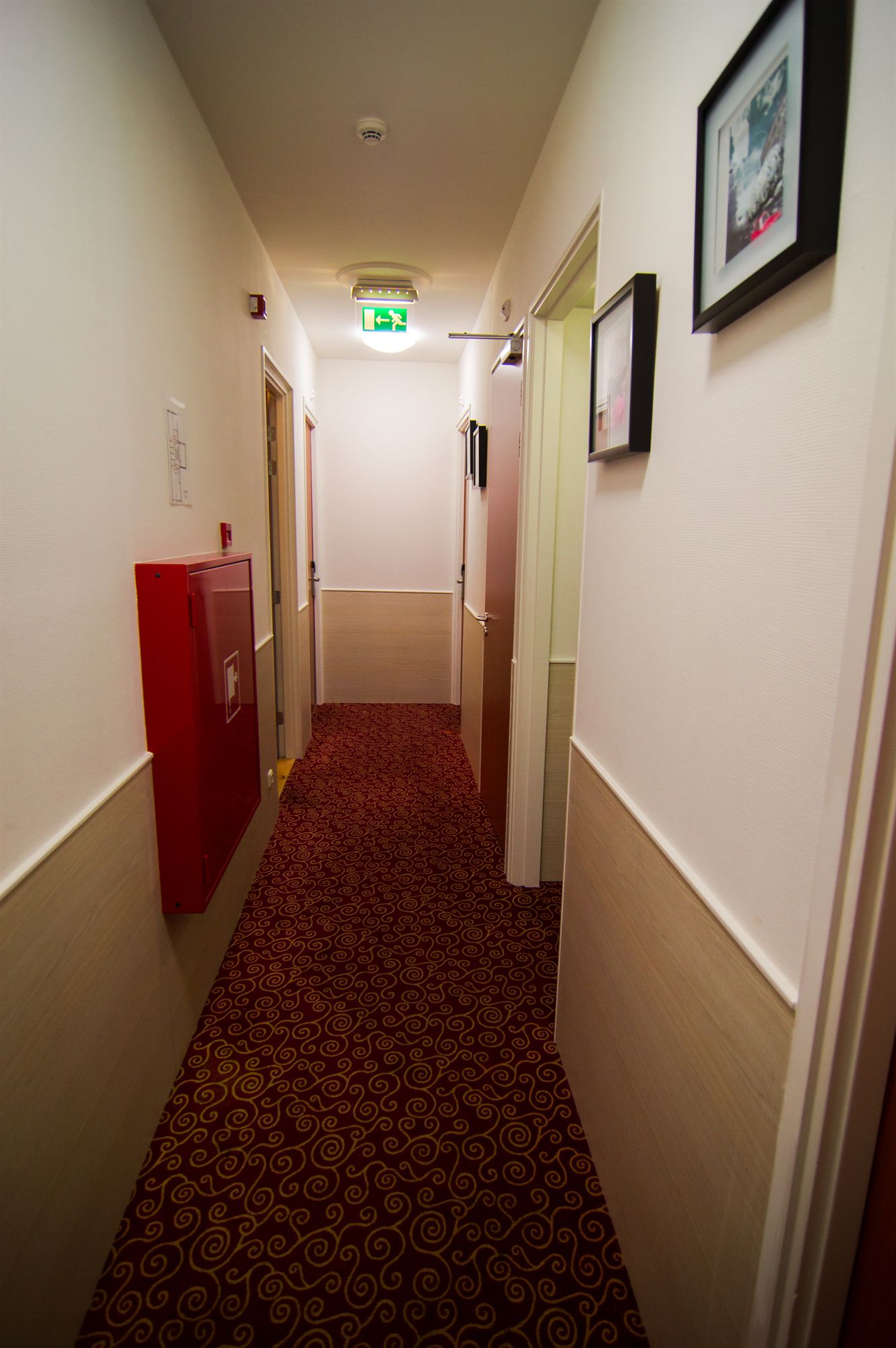 Фото Amsterdam Downtown Hotel