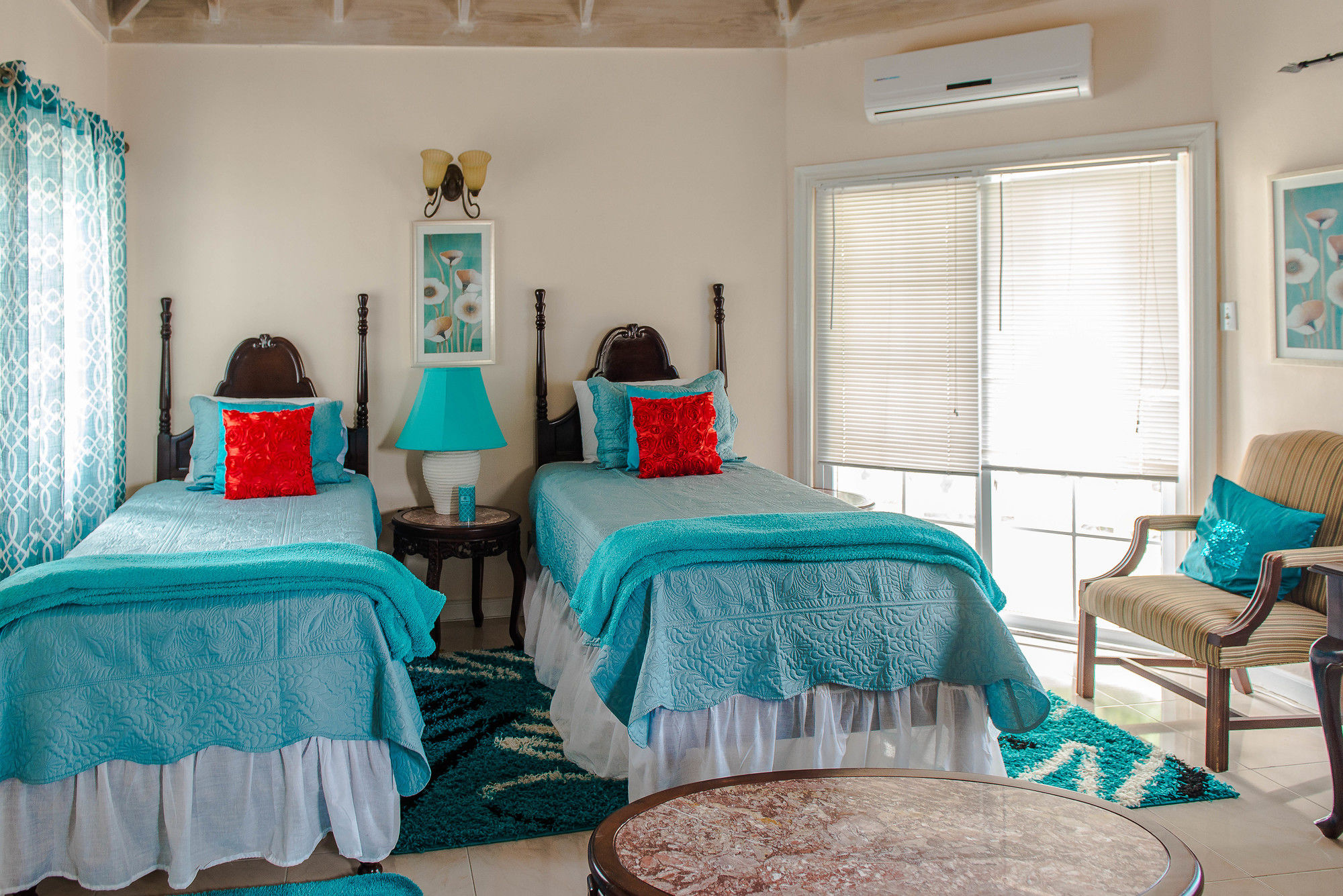 Фото Khastle Khodero