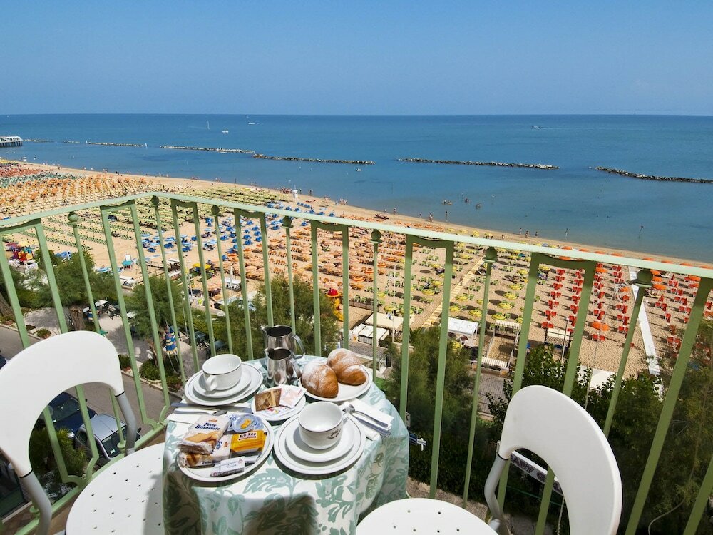 Фото Hotel Gloria