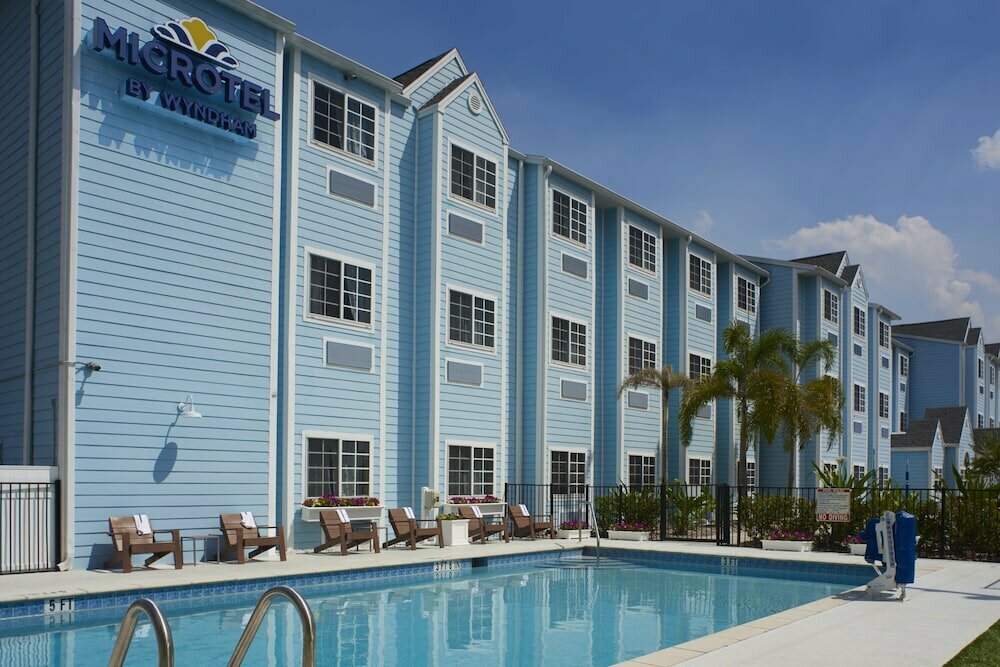 Hotel Microtel Inn & Suites by Wyndham Port Charlotte/Punta Gorda, Port Charlotte, photo