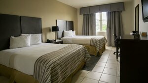 Гостиница Ponce Plaza Hotel & Casino