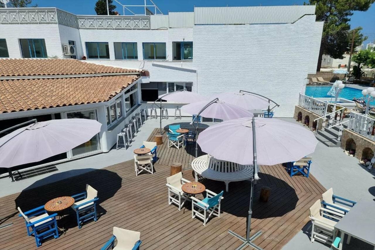 Фото Nereus Hotel