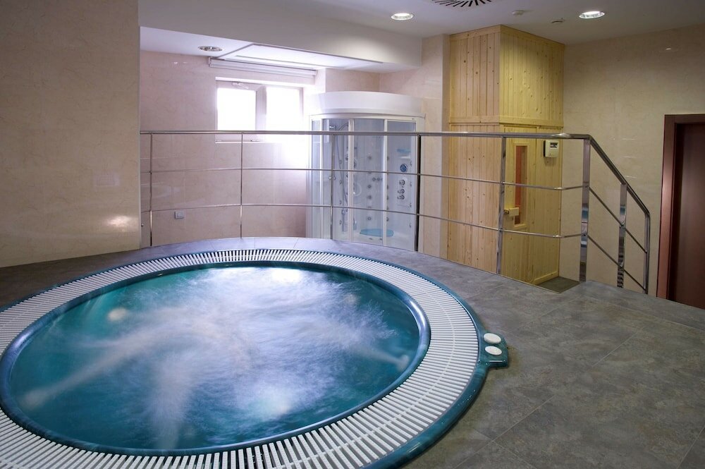 Фото Nh Valladolid Bálago