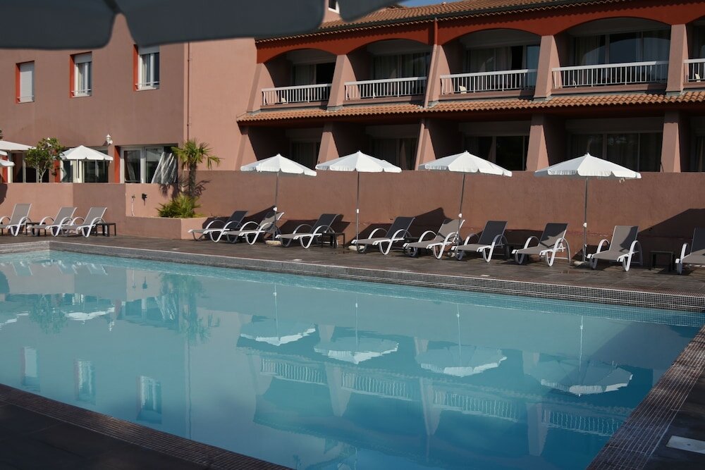 Фото The Originals Montpellier Sud Le Mas de Grille