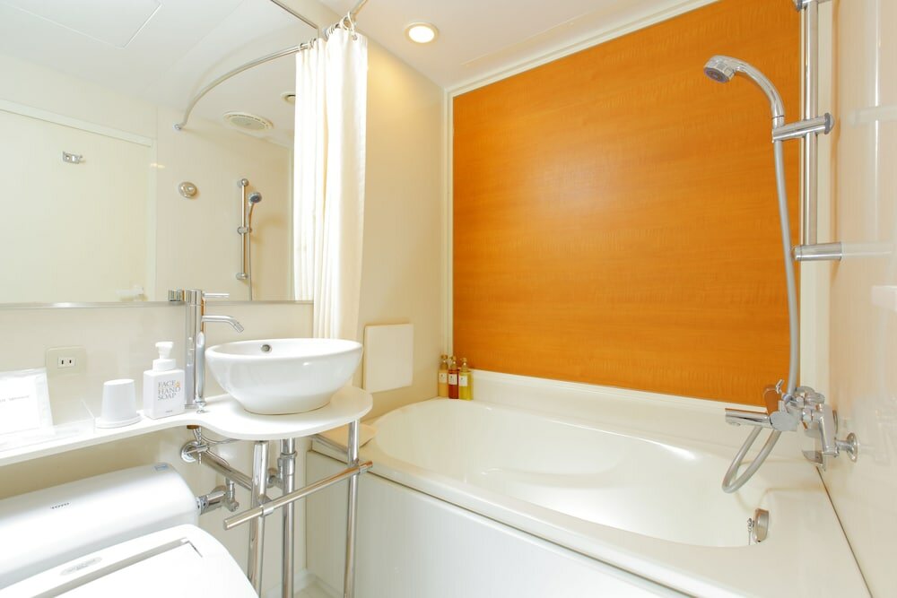 Фото Hotel MyStays Nagoya-Sakae