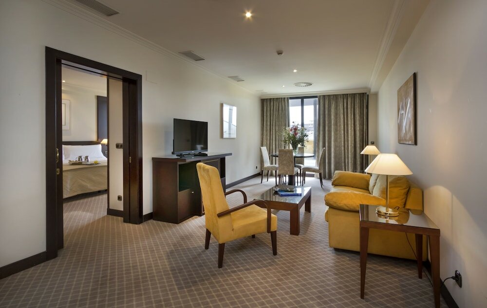 Фото Exe Oviedo Centro