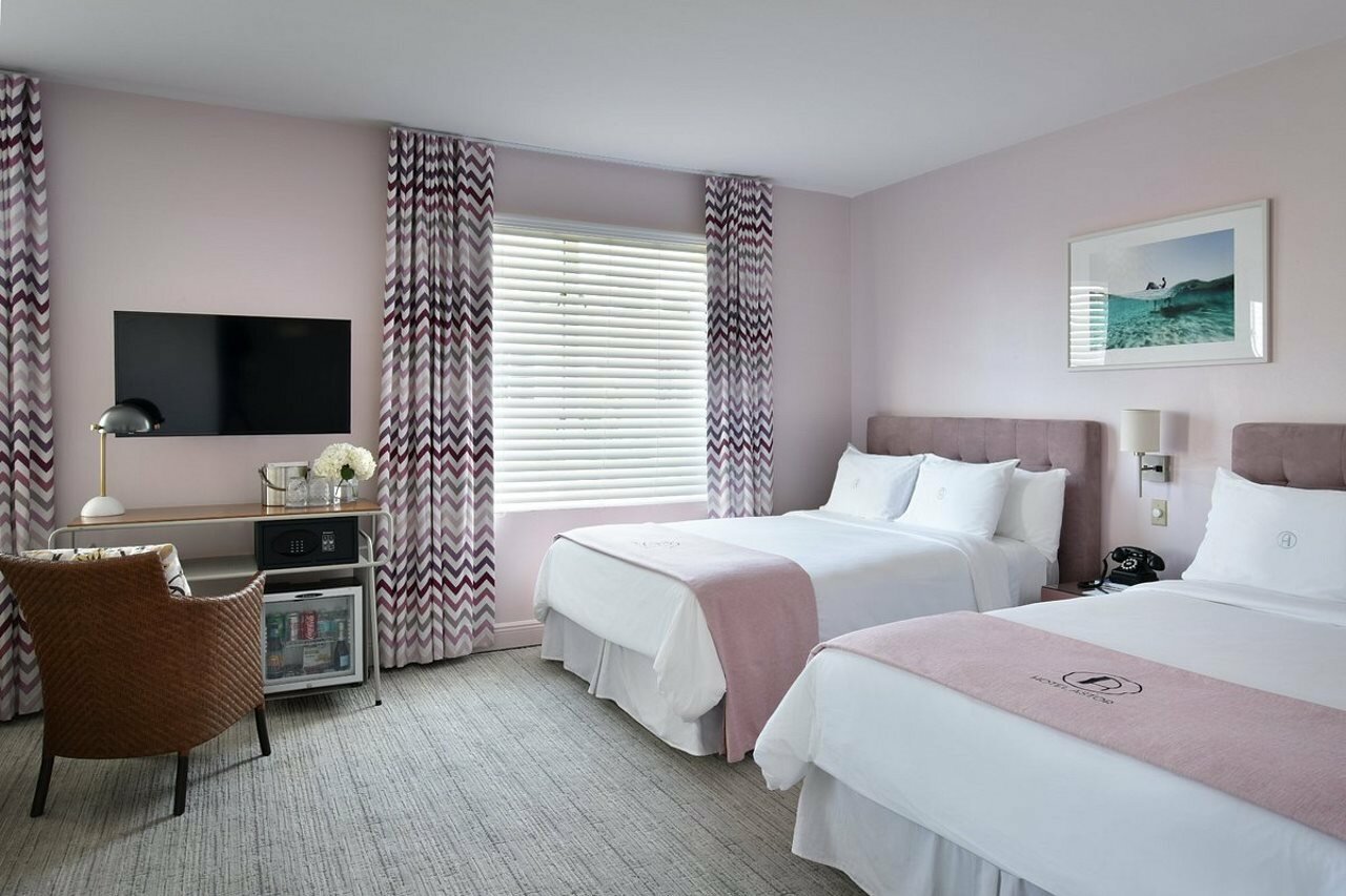 Фото The Astor by LuxUrban, Trademark Collection by Wyndham