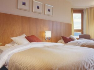 Mövenpick Hotel Lausanne (Lausanne, Avenue de Rhodanie, 4), hotel