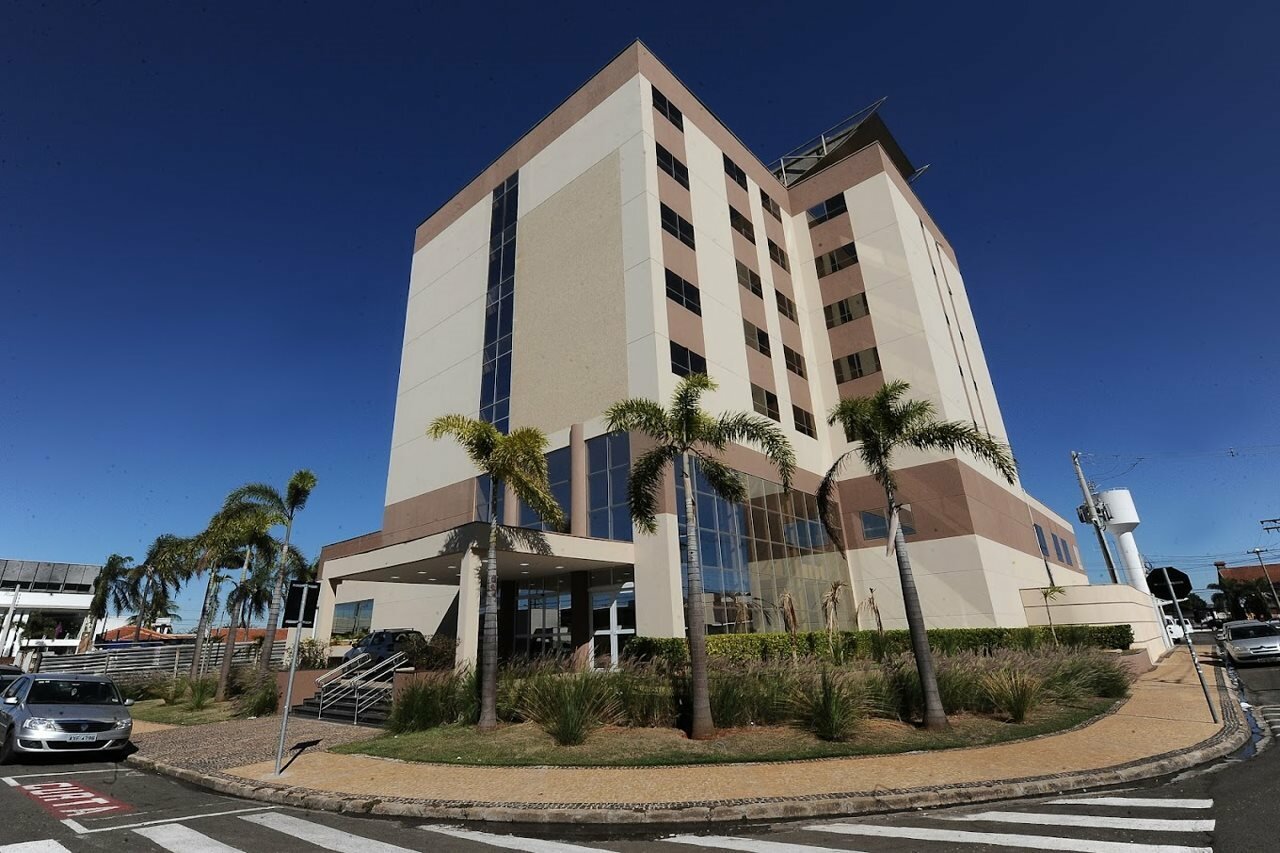 Фото Bristol Infinity Hotel