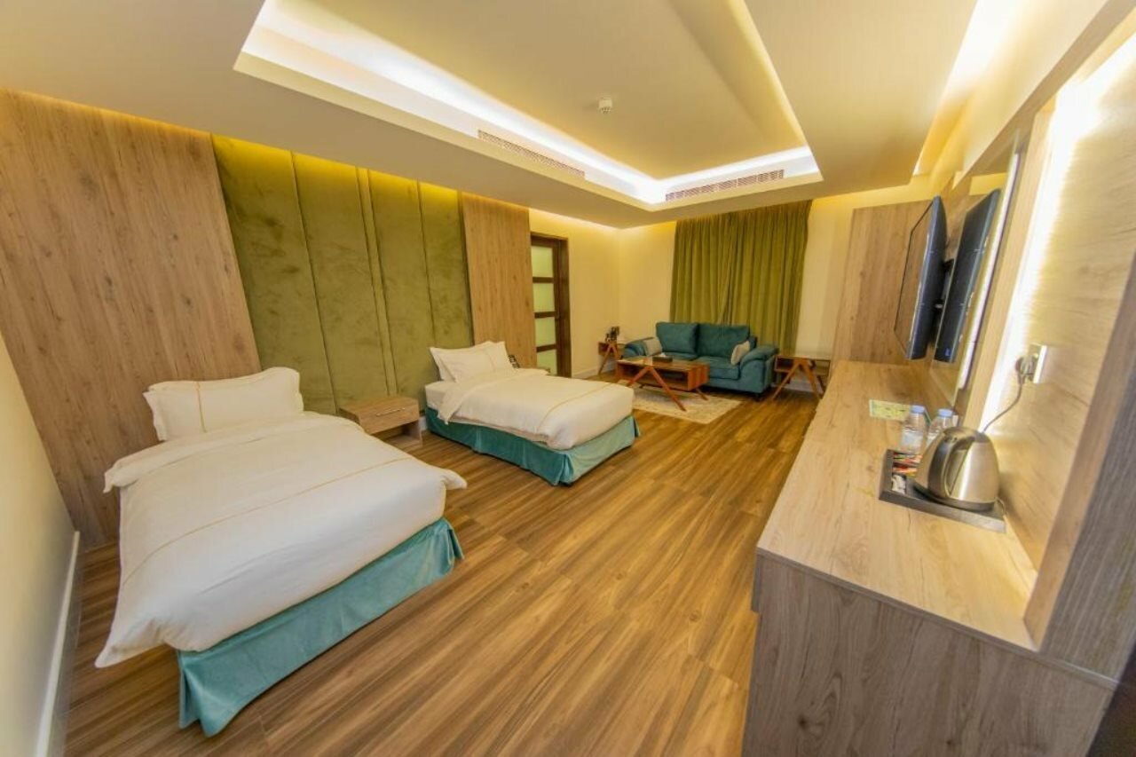 Фото Luxury Night Hotel
