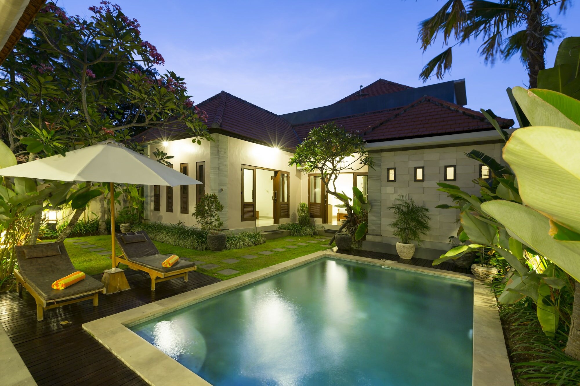 Фото Kubal Villa and Living Seminyak