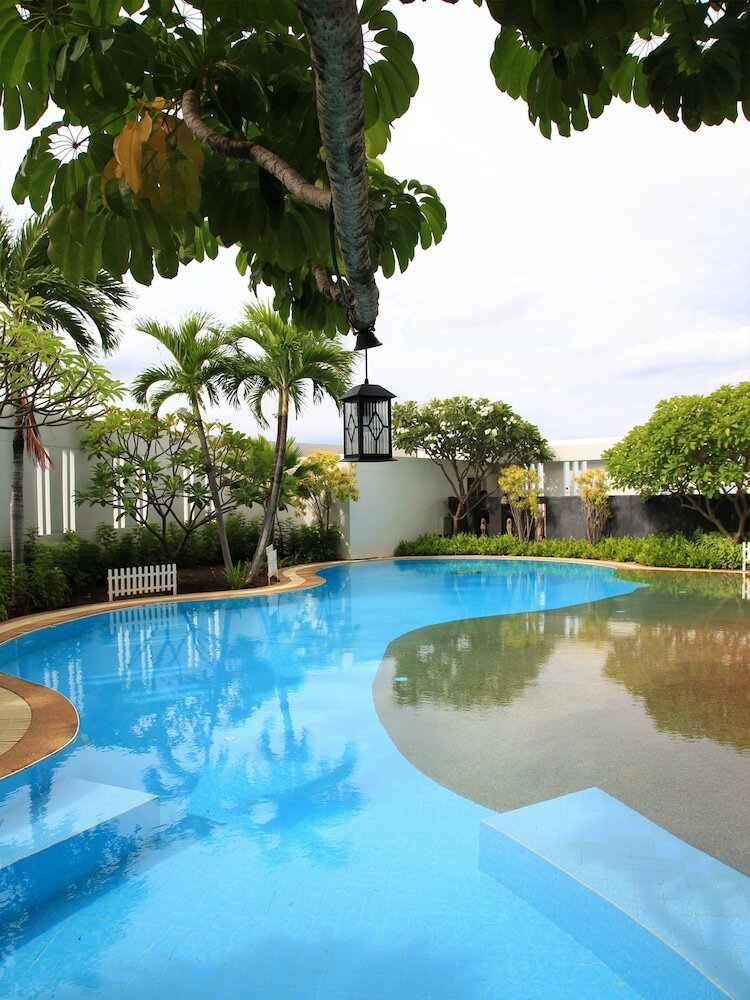 Фото Fortune Hotel Korat