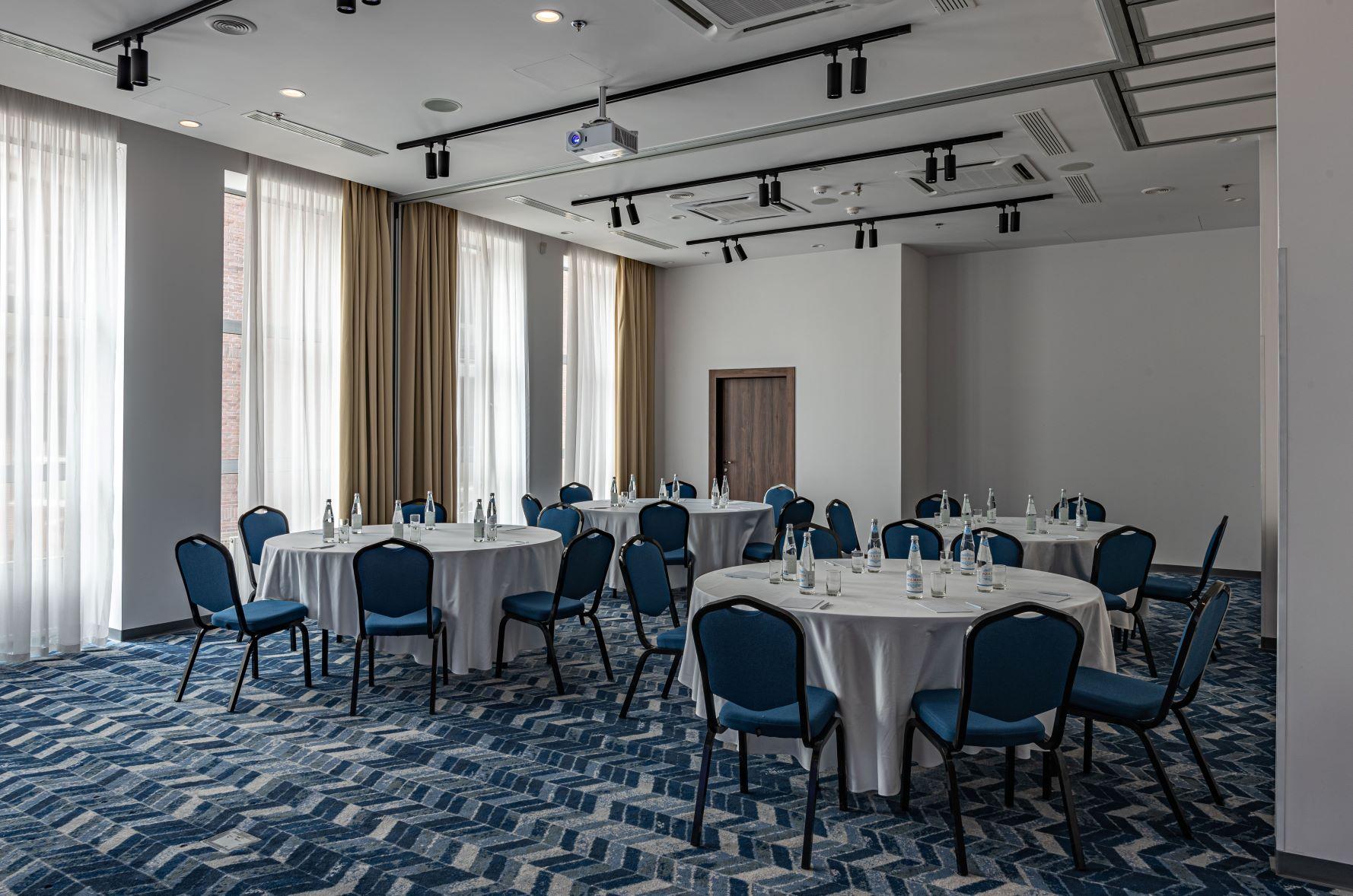 Фото Cosmos Moscow Paveletskaya Hotel