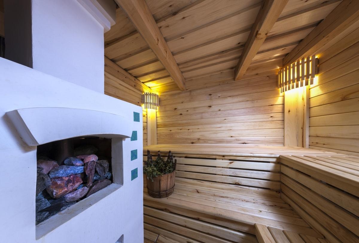 Фото Каморка с Лежанкой у окна