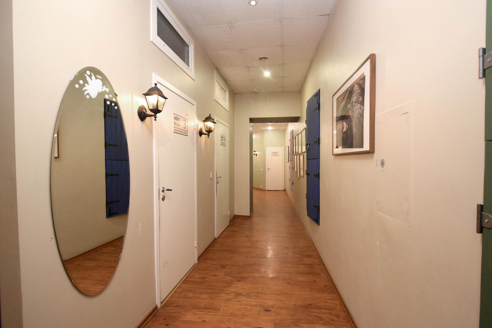 Фото Миссис Хадсон на Невском