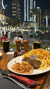 Hurricane's Grill (Dubai Mall, Downtown Dubai, Dubai), restaurant