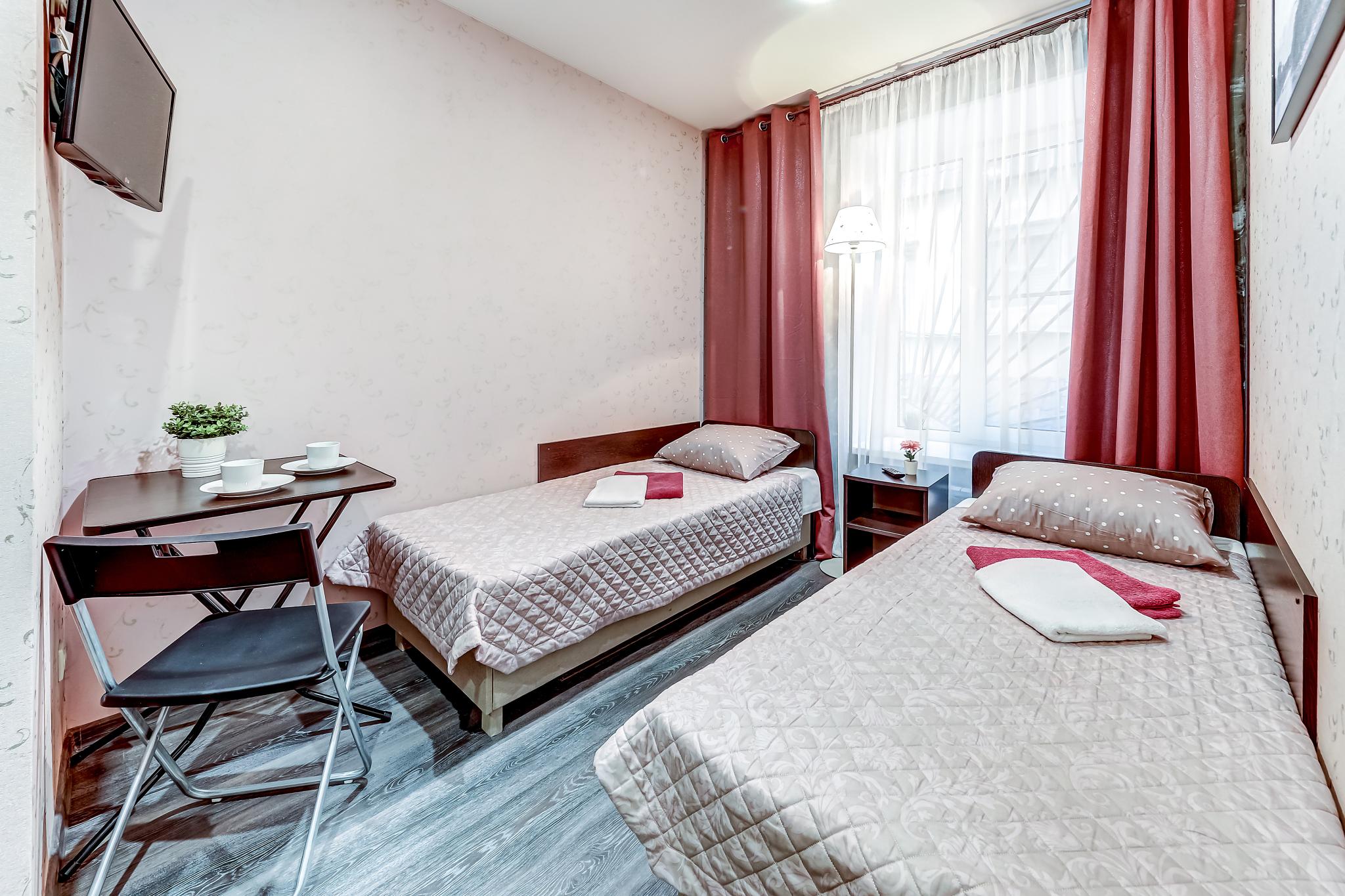 Фото Август