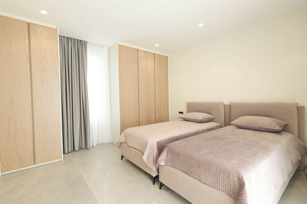 Фото Sanpietro Vacation Rentals