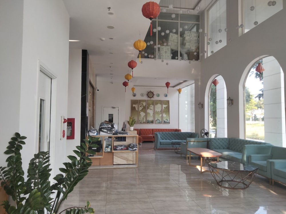 Фото Rhm Luxury Hotel And Suite