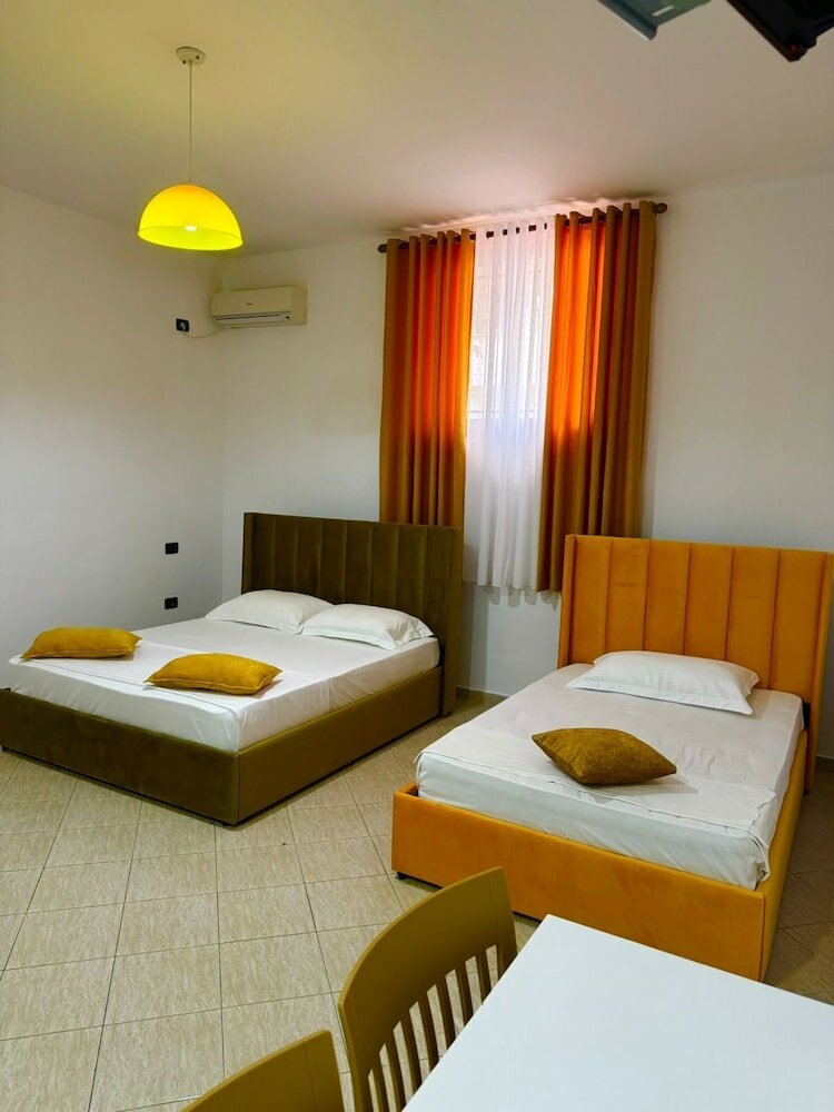 Фото Hotel Drita's