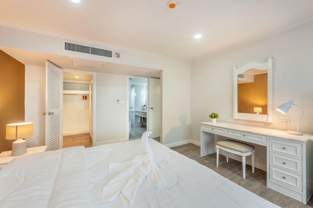 Фото Neom Town Residence