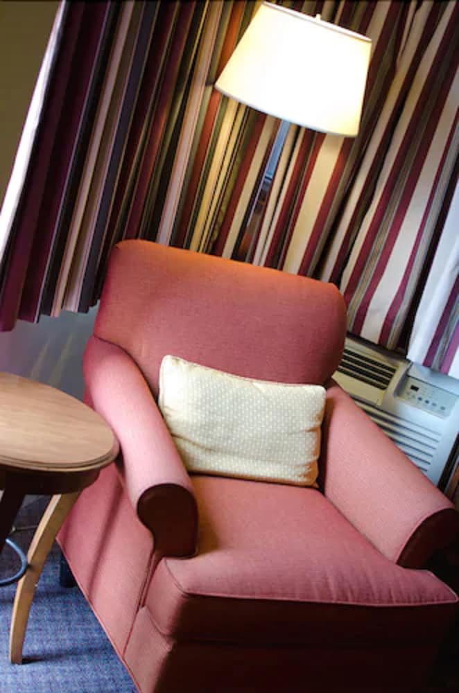 Фото Lee High Inn