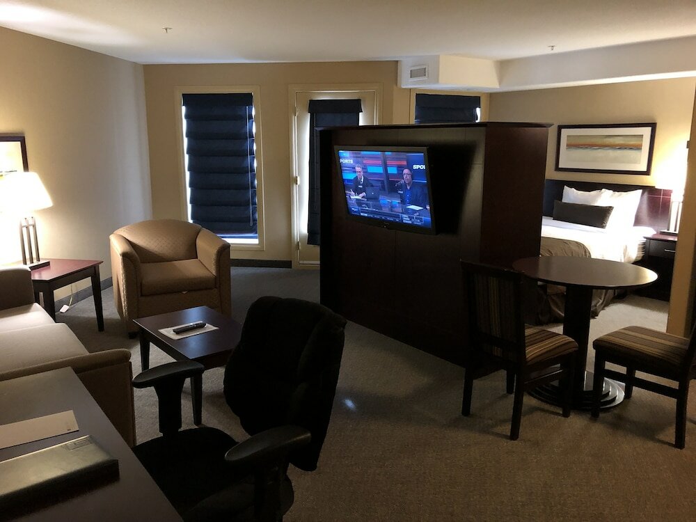 Фото Franklin Suite Hotel