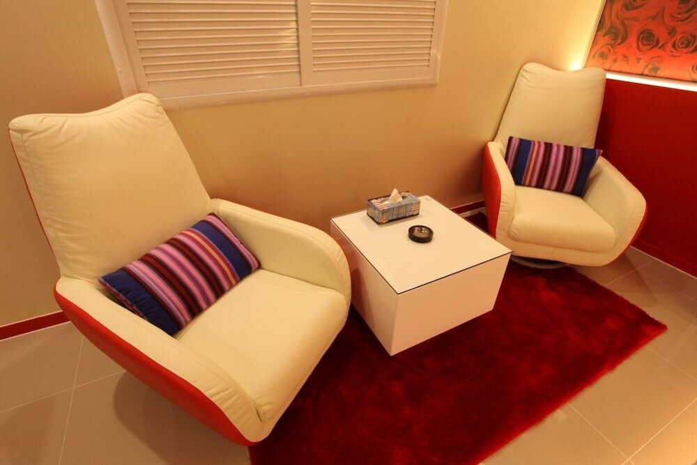 Фото S-Petite Hotel