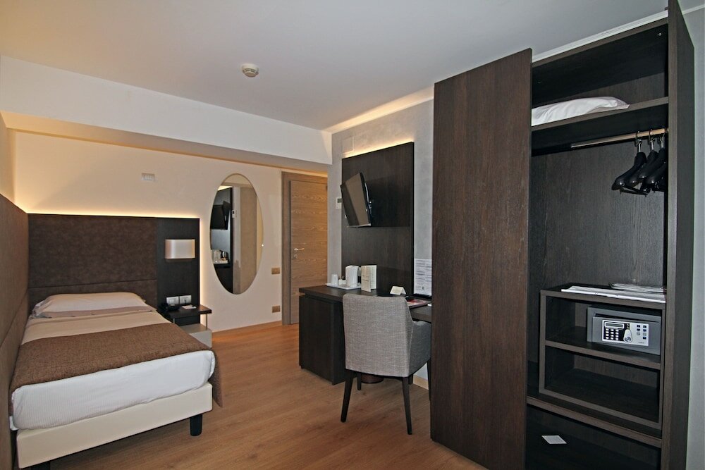 Фото Altido Modern and Chic in Como