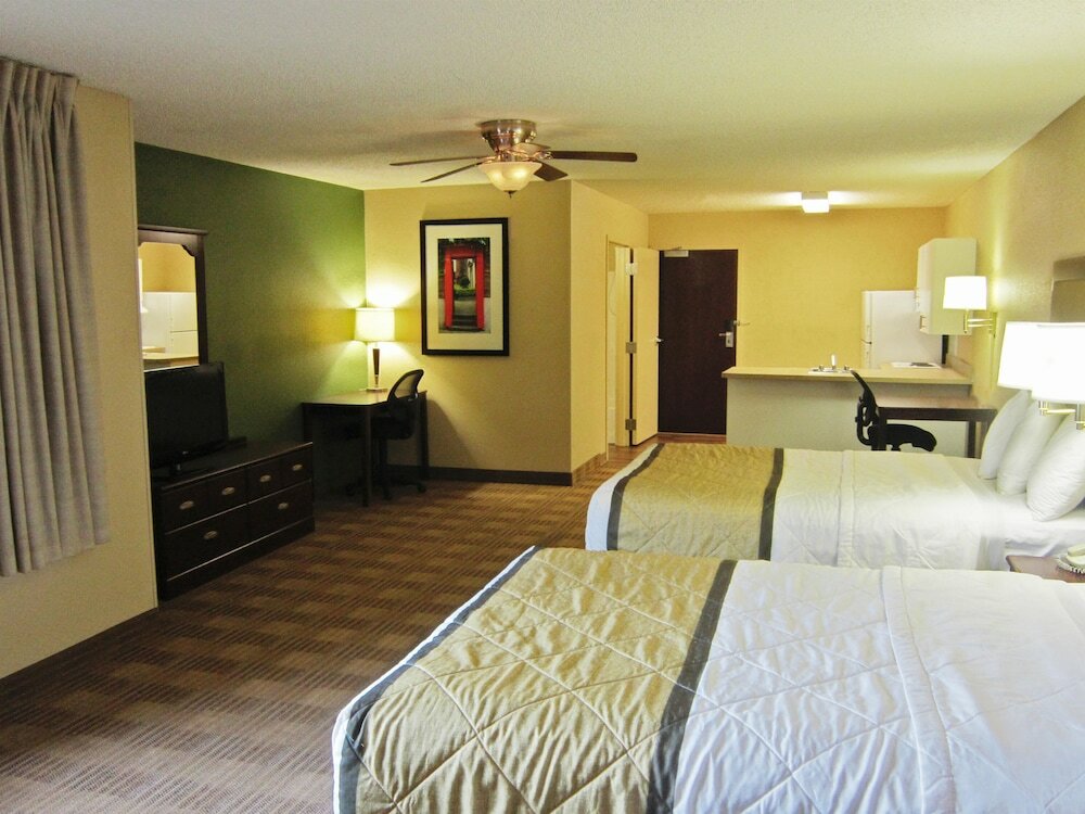Фото Extended Stay America Suites Milwaukee Waukesha
