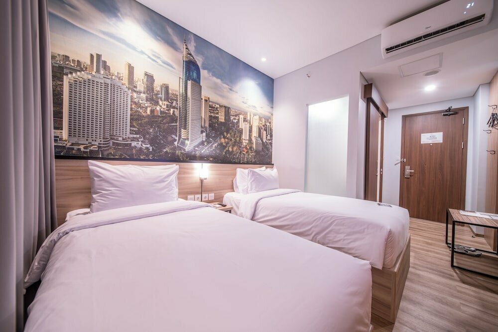 Hotel All Nite & Day Kebon Jeruk, Jakarta, photo