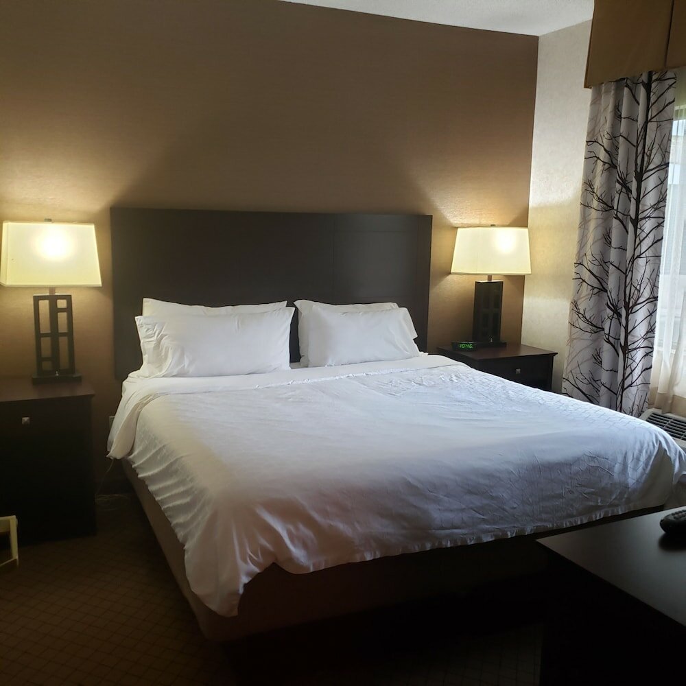 Фото Holiday Inn Express Grove City, an Ihg Hotel