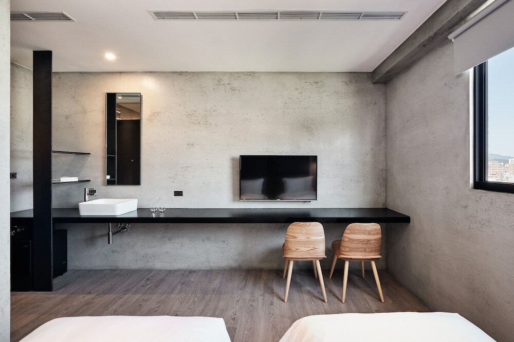 Фото Waterfront Hotel